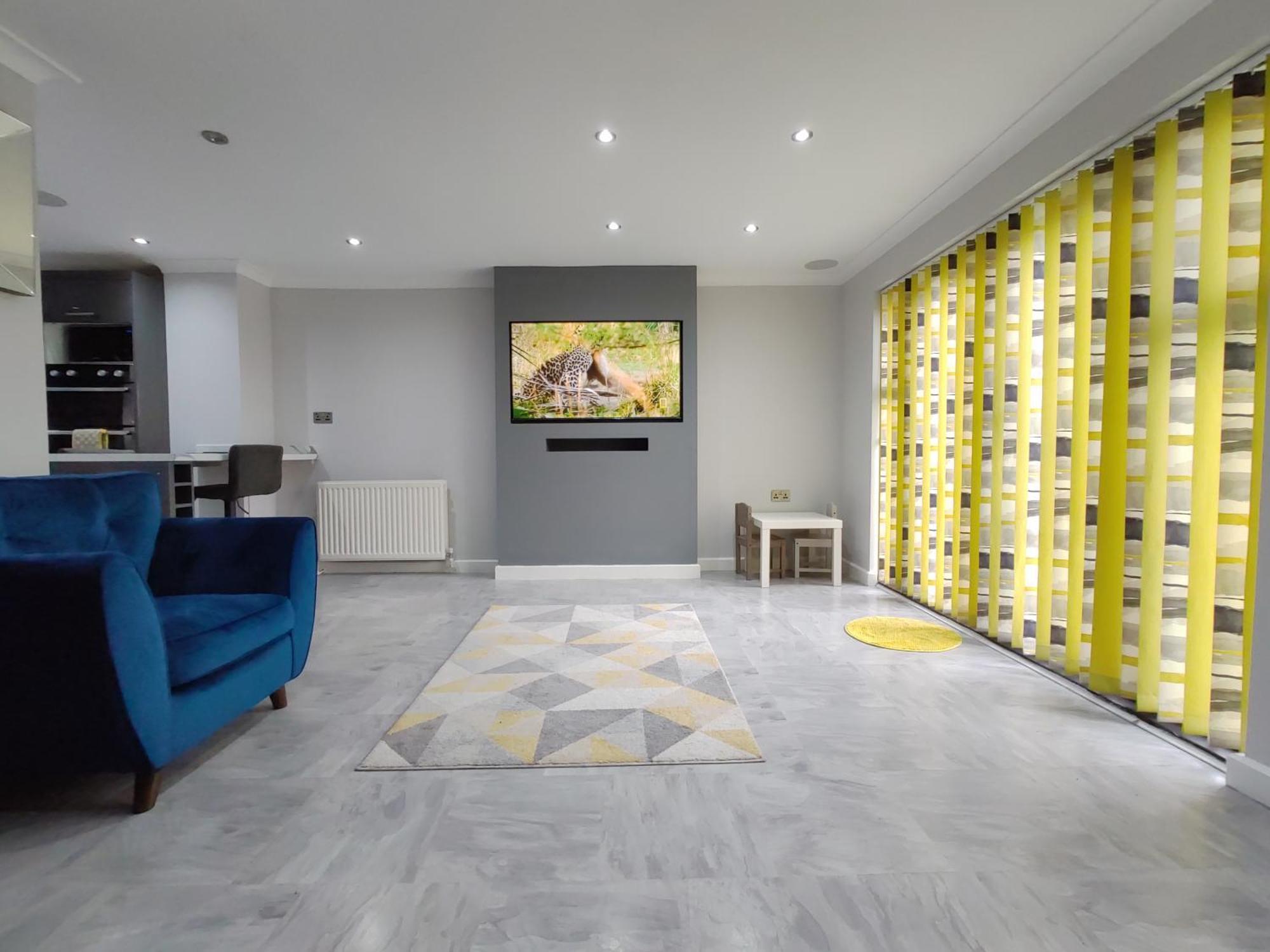 Elegant 3-Bedroom Home, Sleeps Up To 5 Guest. South Ockendon Bagian luar foto